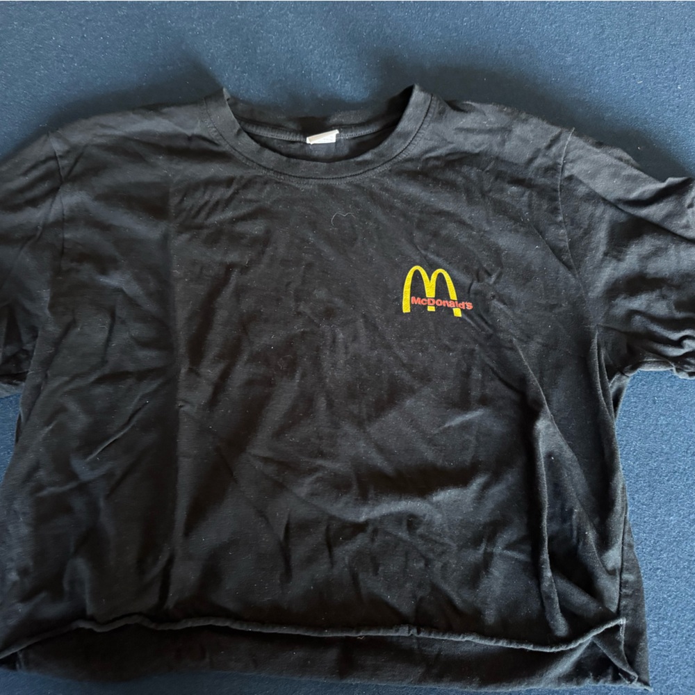 Black slightly cropped tee with McDonalds logo! Show your team spirit! IYKYK ♥️
